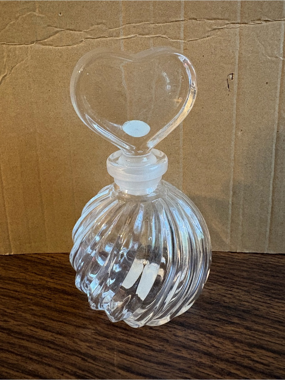 Teleflora 18% Crystal Glass Perfume Bottle Heart Stopper Elegant Vanity Vintage